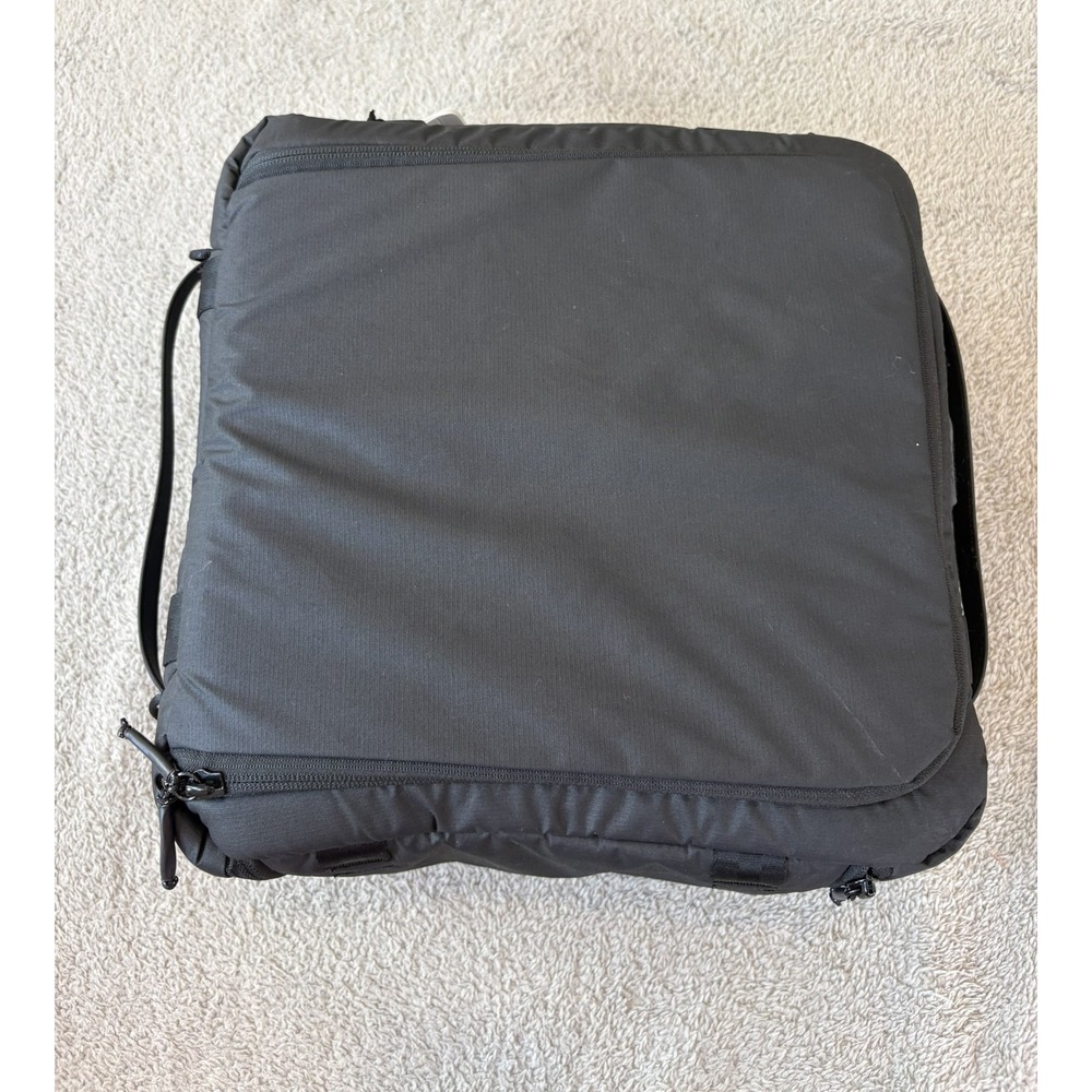 Peak Design Camera Cube Medium 12L Black BCC-M-BK-1 Modular Travel Organizer NWT